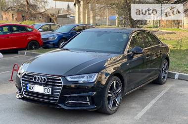 Седан Audi A4 2017 в 