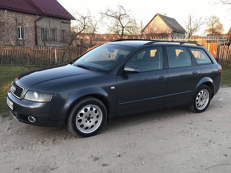 Універсал Audi A4 2002 в Львові
