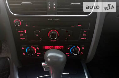 Седан Audi A4 2010 в 