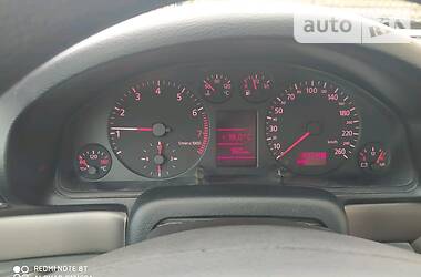 Седан Audi A4 1999 в 