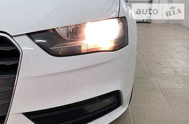 Седан Audi A4 2013 в Кропивницком