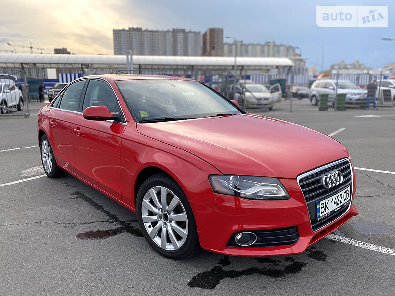 Седан Audi A4 2011 в Києві