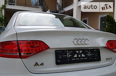 Седан Audi A4 2012 в 