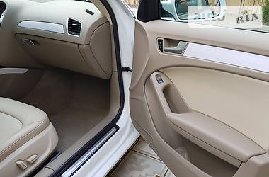 Седан Audi A4 2012 в 
