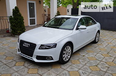 Седан Audi A4 2012 в 