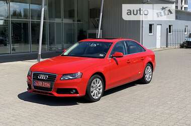 Седан Audi A4 2011 в Луцьку