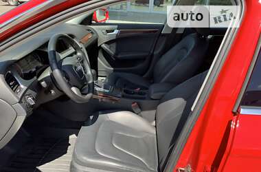Седан Audi A4 2011 в Луцьку