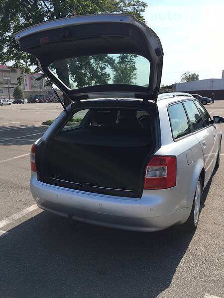 Універсал Audi A4 2004 в Києві