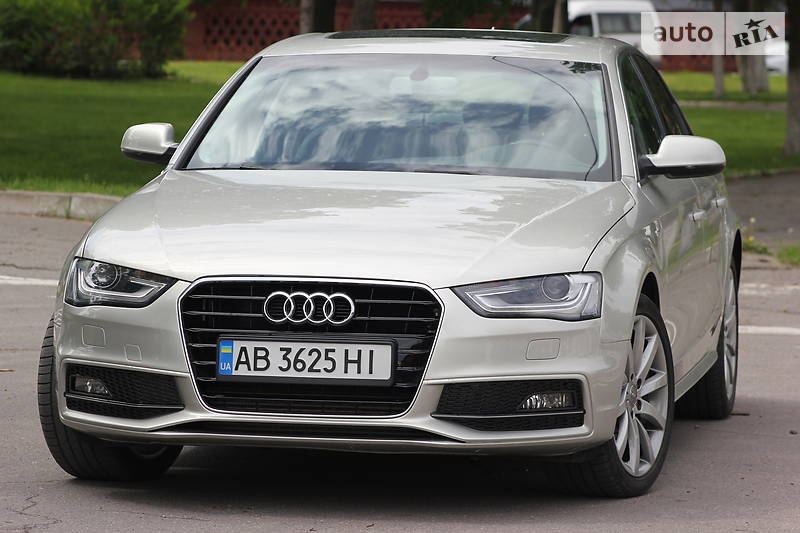 Седан Audi A4 2014 в 