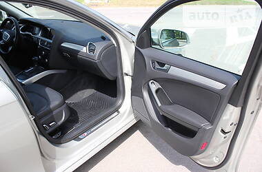Седан Audi A4 2014 в 