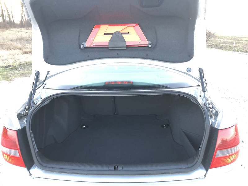 Седан Audi A4 1999 в Бучачі