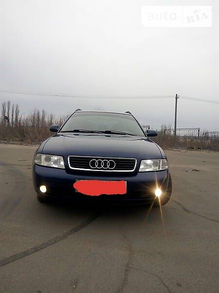 Универсал Audi A4 2001 в Ивано-Франковске