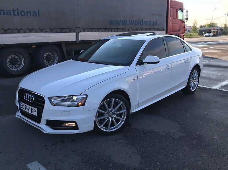 Седан Audi A4 2014 в Львові