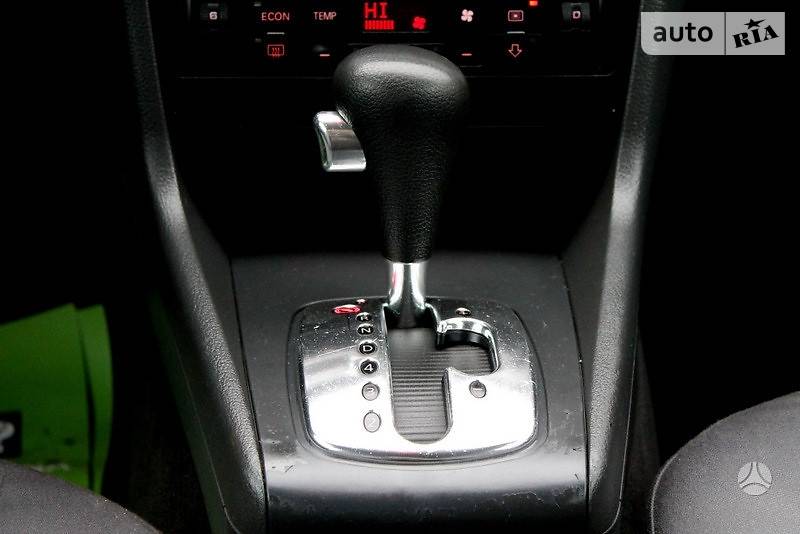 Универсал Audi A4 2001 в Костополе