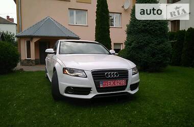 Седан Audi A4 2011 в Стрые