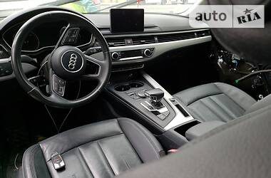 Седан Audi A4 2015 в Львове