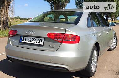 Седан Audi A4 2013 в 