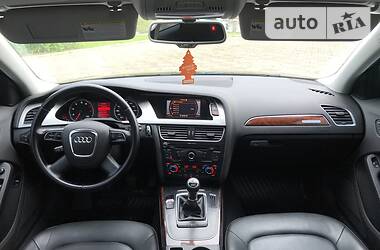 Седан Audi A4 2011 в 