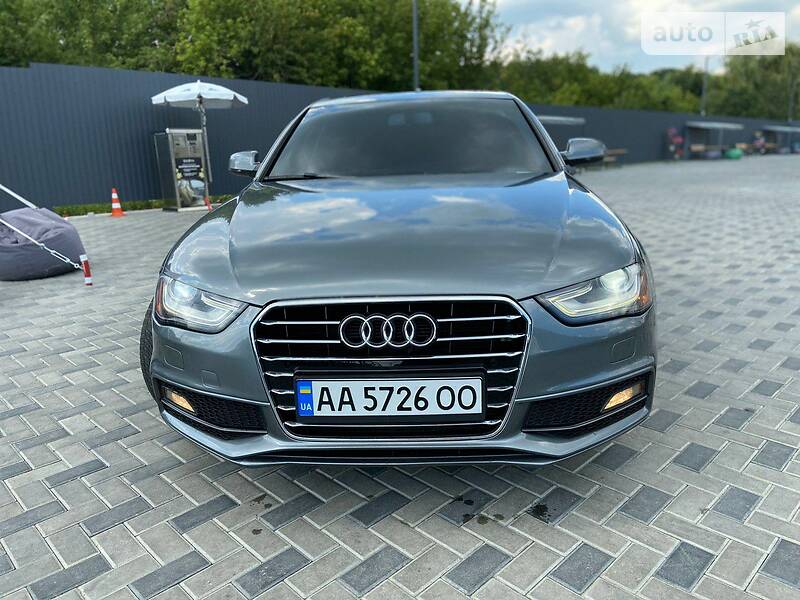 Седан Audi A4 2013 в Полтаве