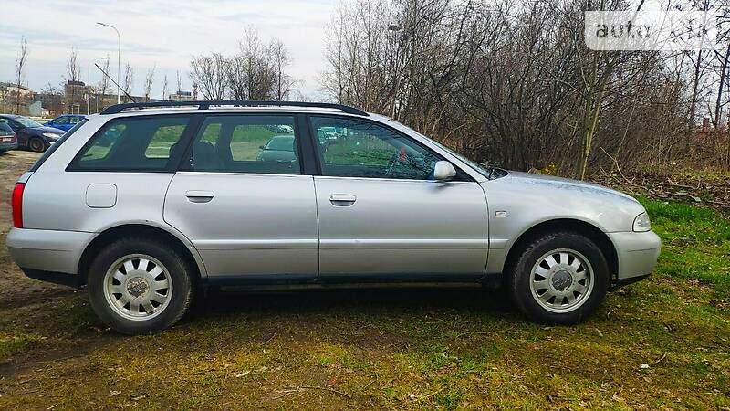 Універсал Audi A4 1999 в Кривому Розі