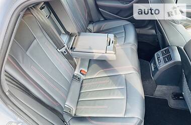 Седан Audi A4 2018 в 