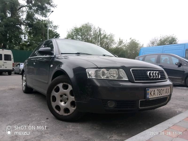 Седан Audi A4 2004 в Киеве