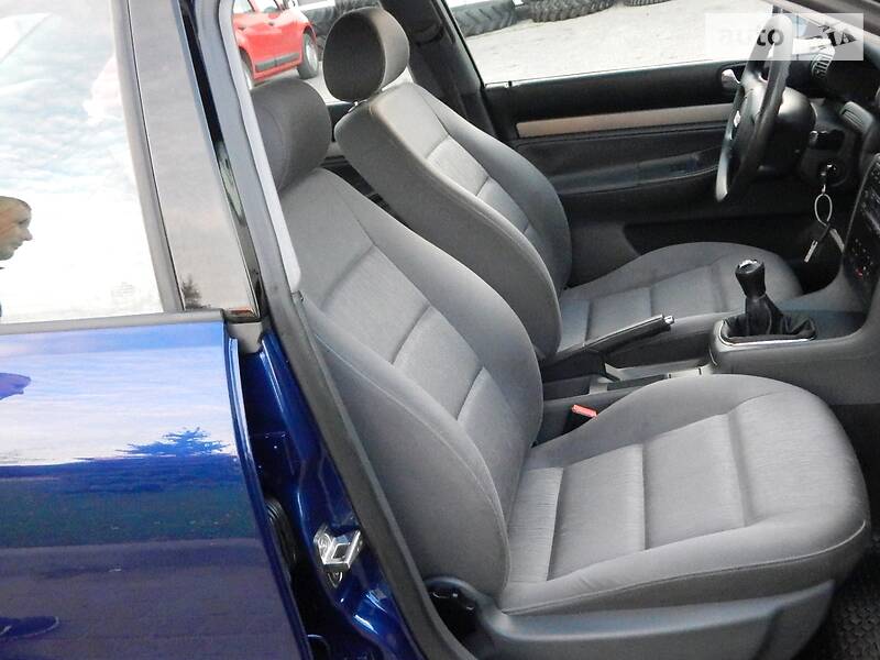 Седан Audi A4 2000 в Сарнах фото 120 Седан Audi A4 2000 в Сарнах