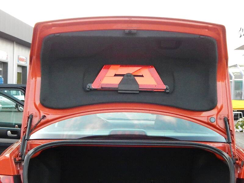 Седан Audi A4 2000 в Сарнах