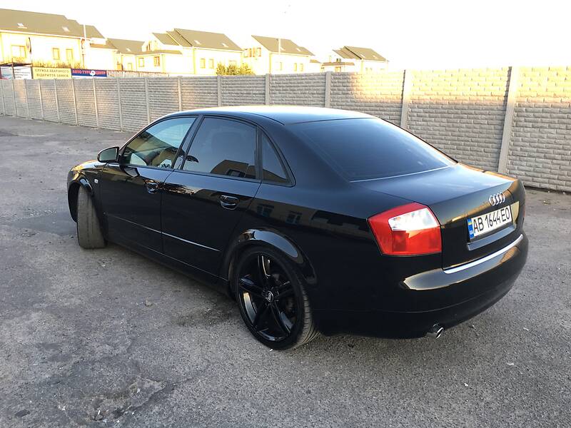 Седан Audi A4 2001 в Виннице