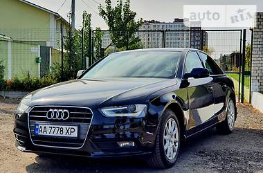 Седан Audi A4 2012 в Киеве