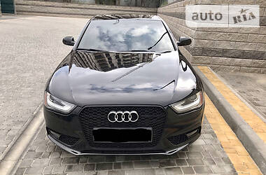 Седан Audi A4 2012 в Одесі