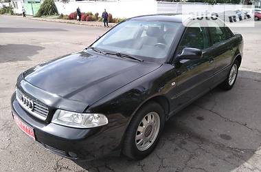 Седан Audi A4 2000 в Ровно