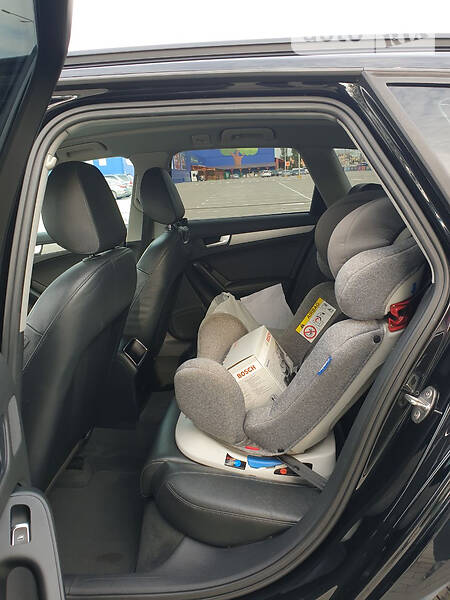 Универсал Audi A4 2012 в Тернополе