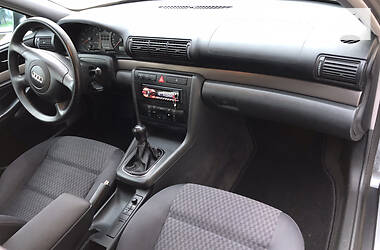 Седан Audi A4 1999 в Бучачі