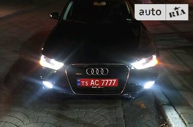 Седан Audi A4 2014 в Луцке