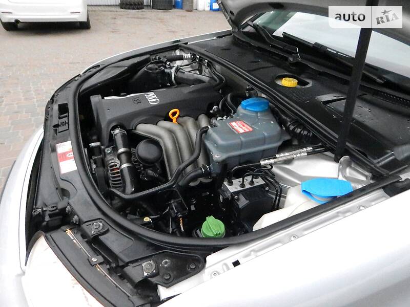Универсал Audi A4 2002 в Сарнах