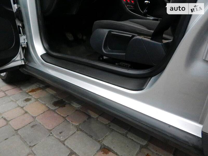 Универсал Audi A4 2002 в Сарнах