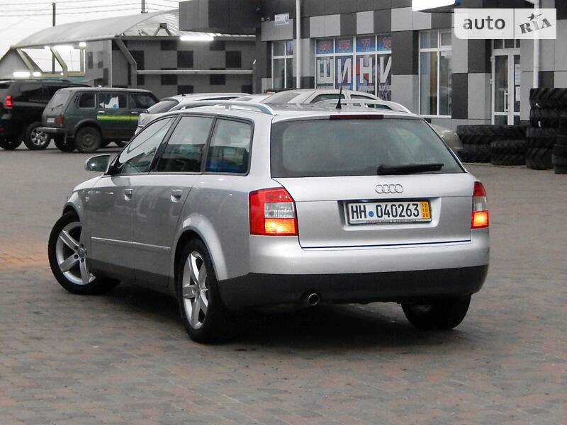 Универсал Audi A4 2002 в Сарнах