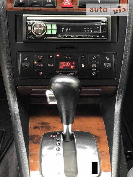 Седан Audi A4 2000 в Стрые