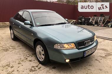 Седан Audi A4 1999 в Тернополе