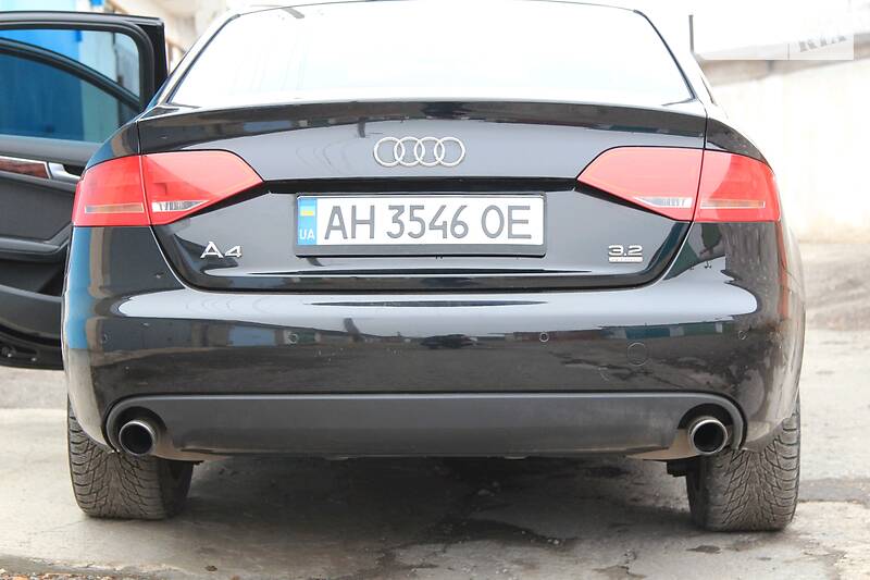 Седан Audi A4 2008 в Мукачево