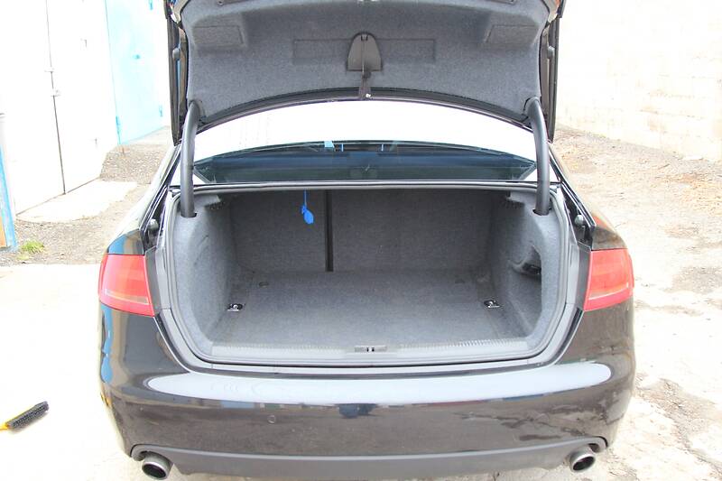 Седан Audi A4 2008 в Киеве