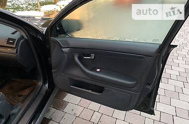 Седан Audi A4 2002 в Сарнах