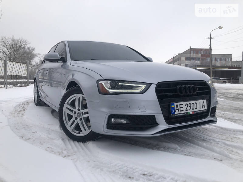 Седан Audi A4 2016 в Днепре