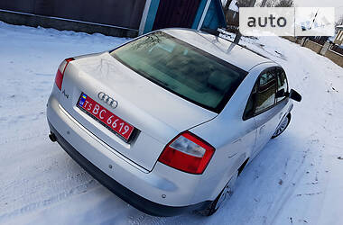 Седан Audi A4 2003 в Хмельницком