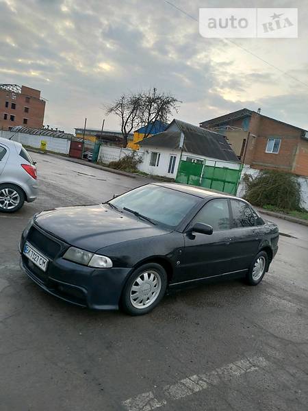 Седан Audi A4 1996 в Рівному