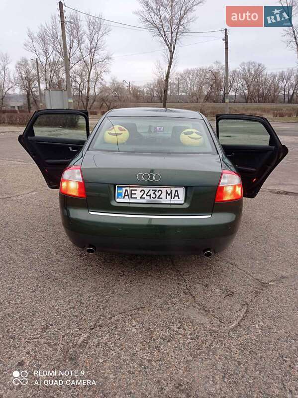 Седан Audi A4 2002 в Каменском