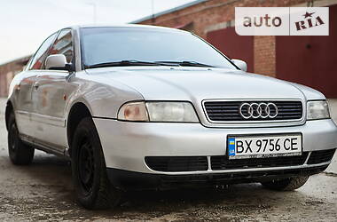 Седан Audi A4 1998 в Хмельницком