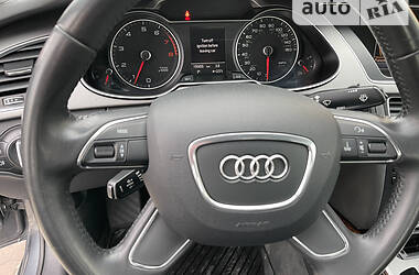 Седан Audi A4 2013 в 