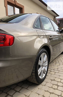 Седан Audi A4 2009 в Коломые